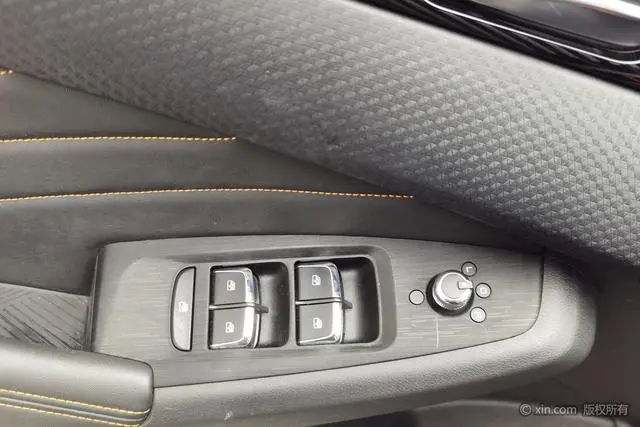 Dongfeng Fengshen Yi Hyun MAX 1.5T Super Cool Trendy Dad Version