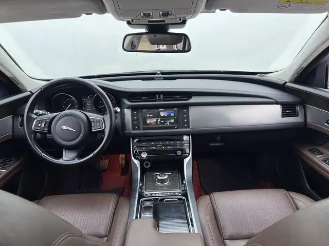 Jaguar Jaguar XFL XFL 2.0T 240PS Deluxe Edition
