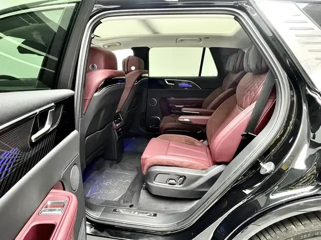 Hongqi Hongqi E-HS9 Facelifted 690km flag enjoy edition six-seater