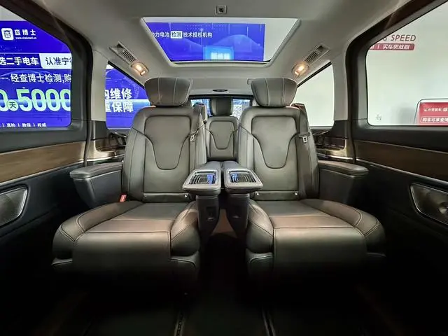 Mercedes-Benz Mercedes-Benz V-class V 260 Premium Edition