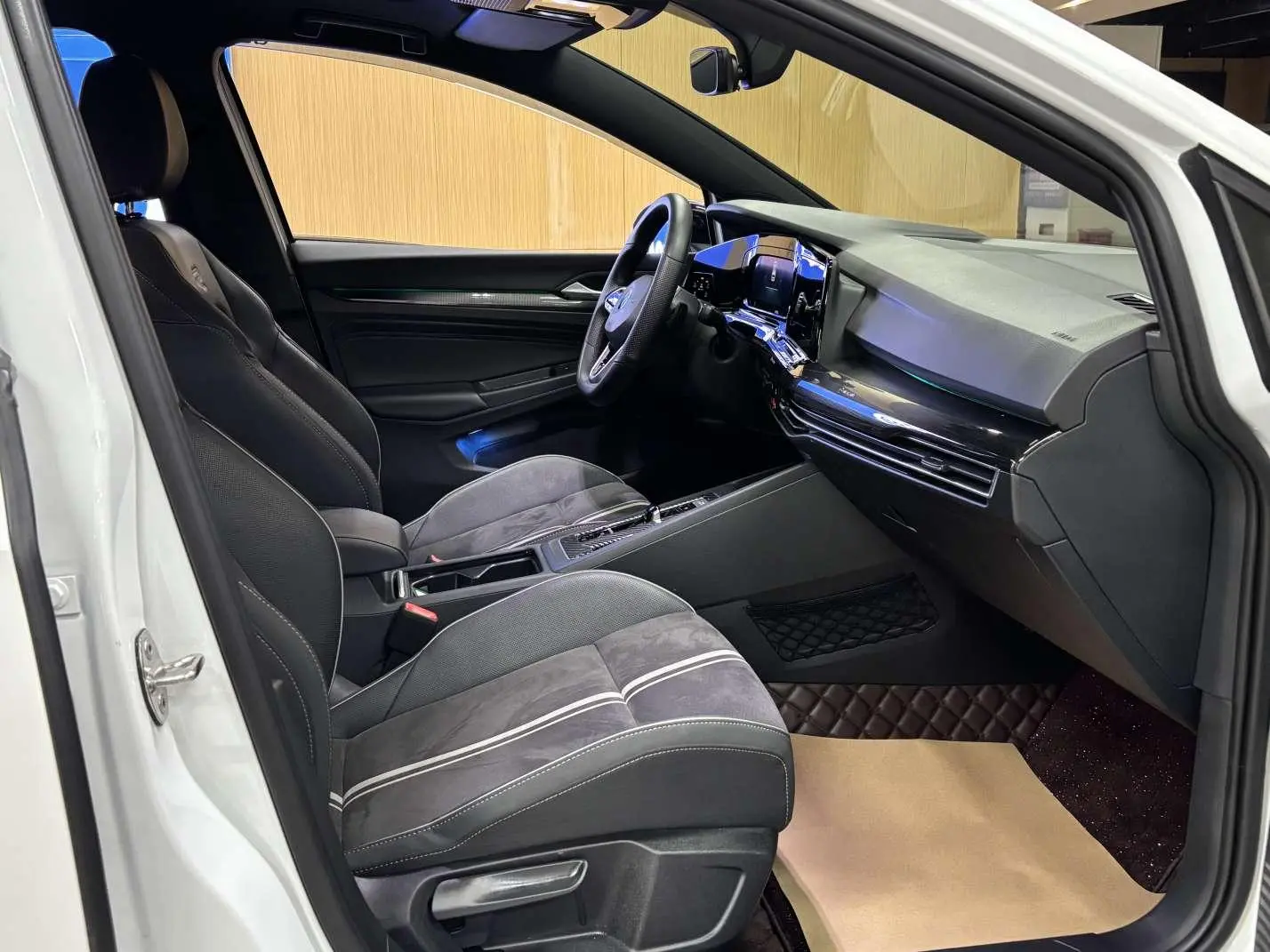 Volkswagen golf 280TSI DSG R-Line Lite