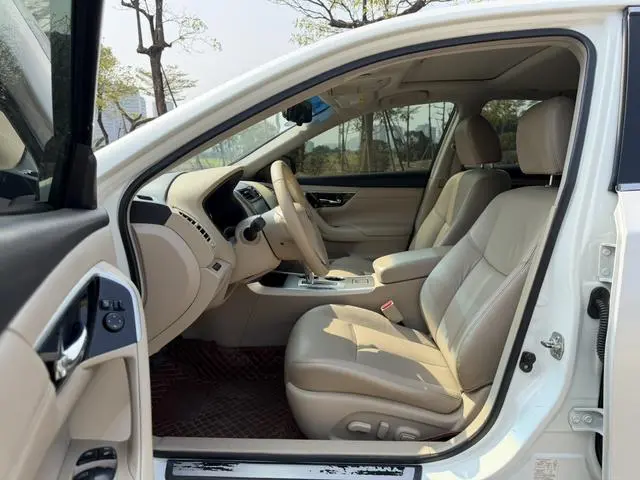 Nissan Teana 2.0 L XL Smart Edition