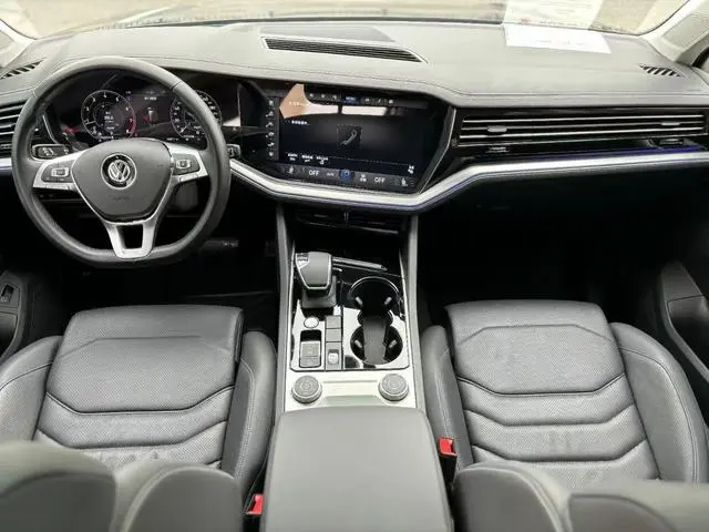 Volkswagen Touareg 2.0 TSI Ruiyi Edition Country V