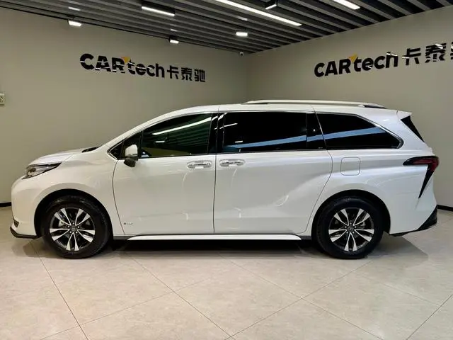 TOYOTA Grevia Smart hybrid dual engine 2.5L four-wheel drive Premium PLUS Edition