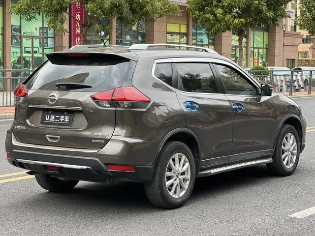 Nissan Qijun 2.0L CVT Comfort Edition 2WD