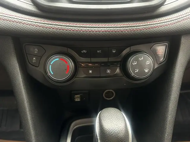 Chevrolet Cruze RS 330T Automatic Fun Version