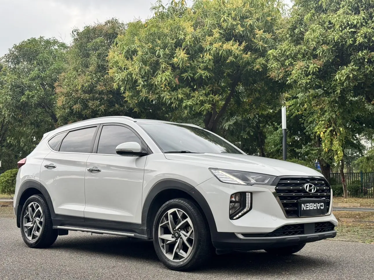 Hyundai Tucson 280TGDi dual-clutch two-wheel drive Zhilian version Country VI