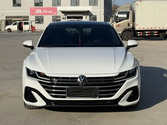 Volkswagen Volkswagen CC 330TSI Dazzling Edition