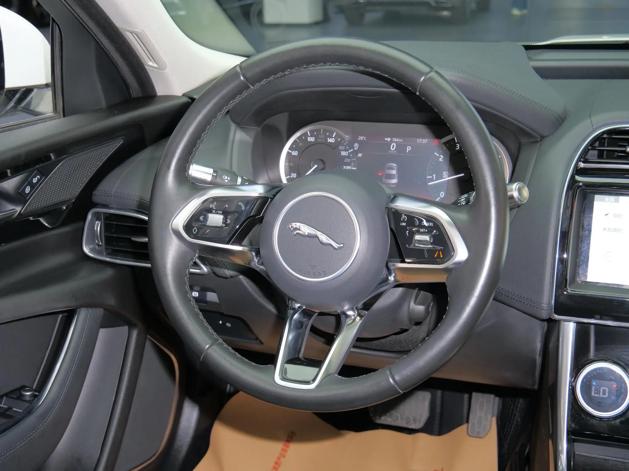Jaguar Jaguar XEL 2.0T 200PS S Enterprising Elegant Version