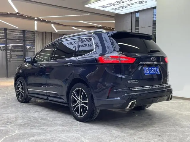 Ford Sharp World EcoBoost 245 two-wheel drive Hao Rui type 7-seater