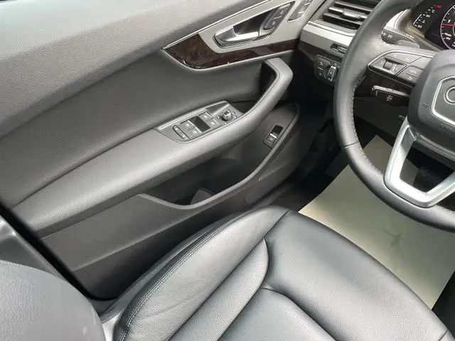Audi Audi Q7 45 TFSI S line sporty