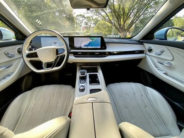 Chery Fengyun Fengyun A8 127 Wind-by-wind version