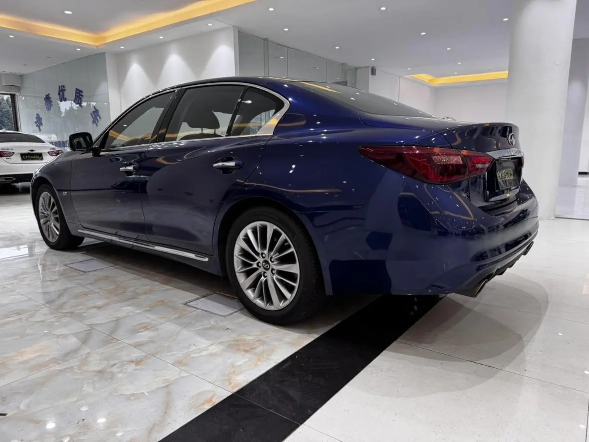 Infiniti Infiniti Q50L 2.0T Premium Version Country VI