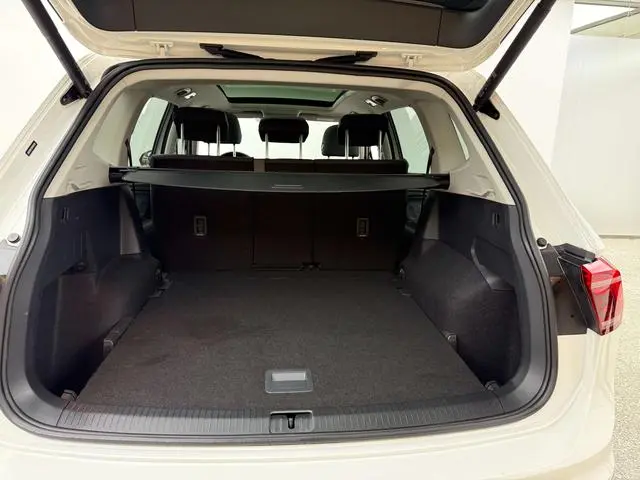 Volkswagen Tiguan L 330TSI automatic two-wheel drive R-Line Ultimate edition