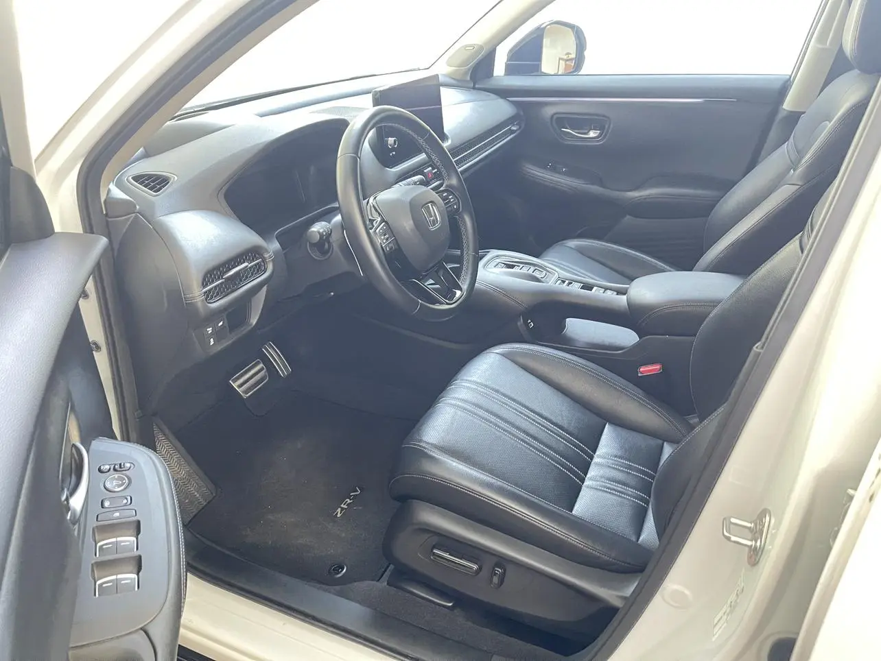 Honda ZR-V to 2.0L Sharp*Exclusive Edition