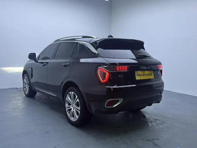 LYNK & CO Lynk 01 2.0T two-wheel drive Pro version country VI
