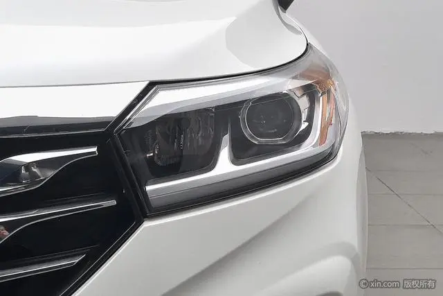 GAC Trumpchi GS4 235T manual two-wheel drive Luxury Million Commemorative Edition