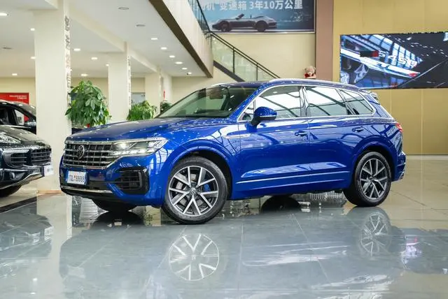 Volkswagen Touareg 3.0 TSI Ruixiang Edition Classic Sports Suit