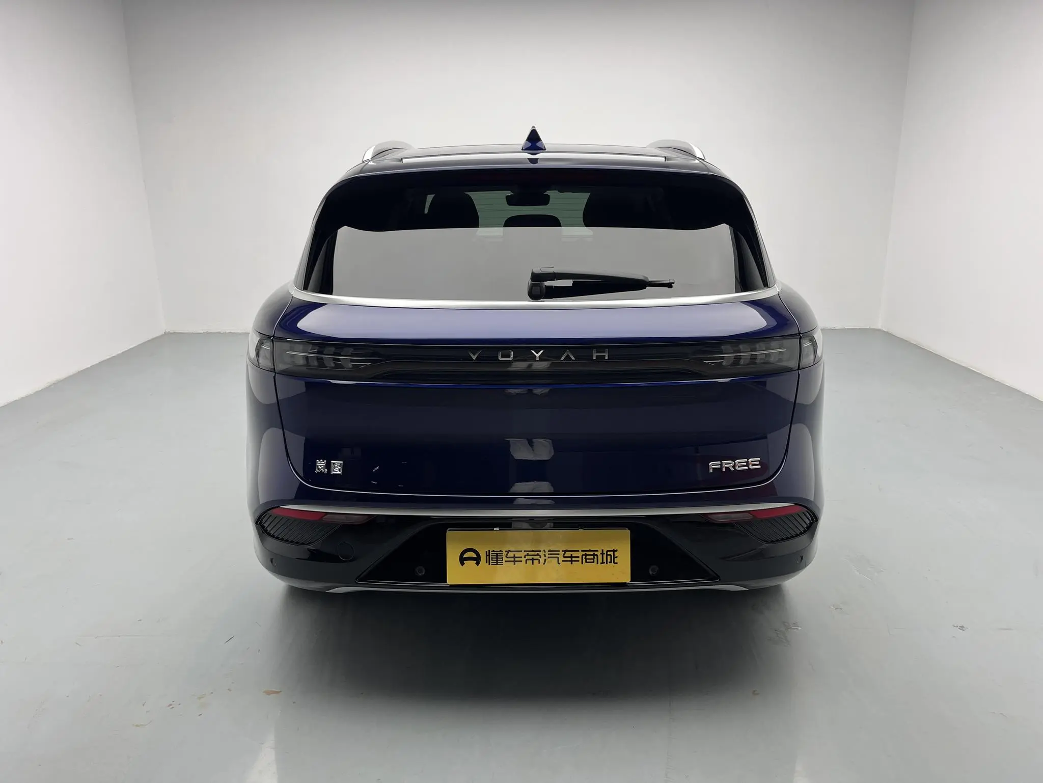 VOYAH Lan Tu FREE Four-wheel drive, long battery life, extended range version