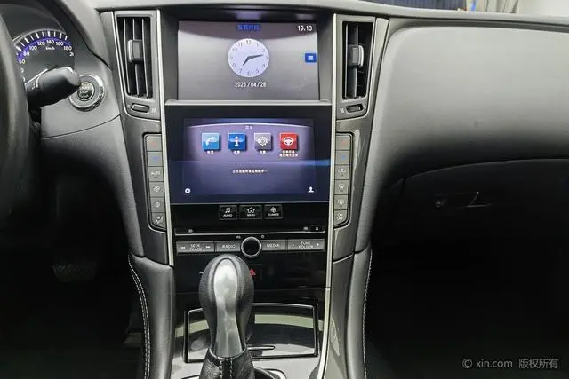 Infiniti Infiniti Q50L 2.0T Comfort Edition