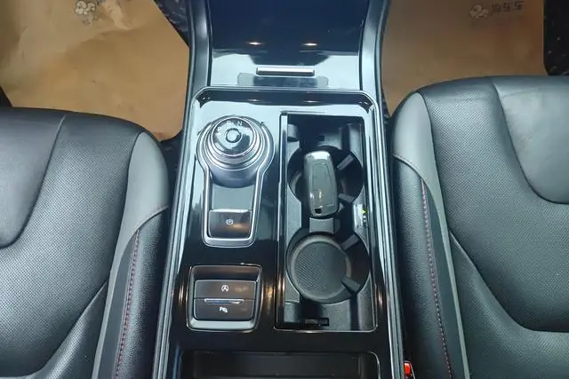 Ford Sharp World EcoBoost 245 two-wheel drive ST-Line 5 seats