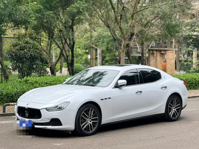 Maserati Ghibli 3.0T Standard Edition
