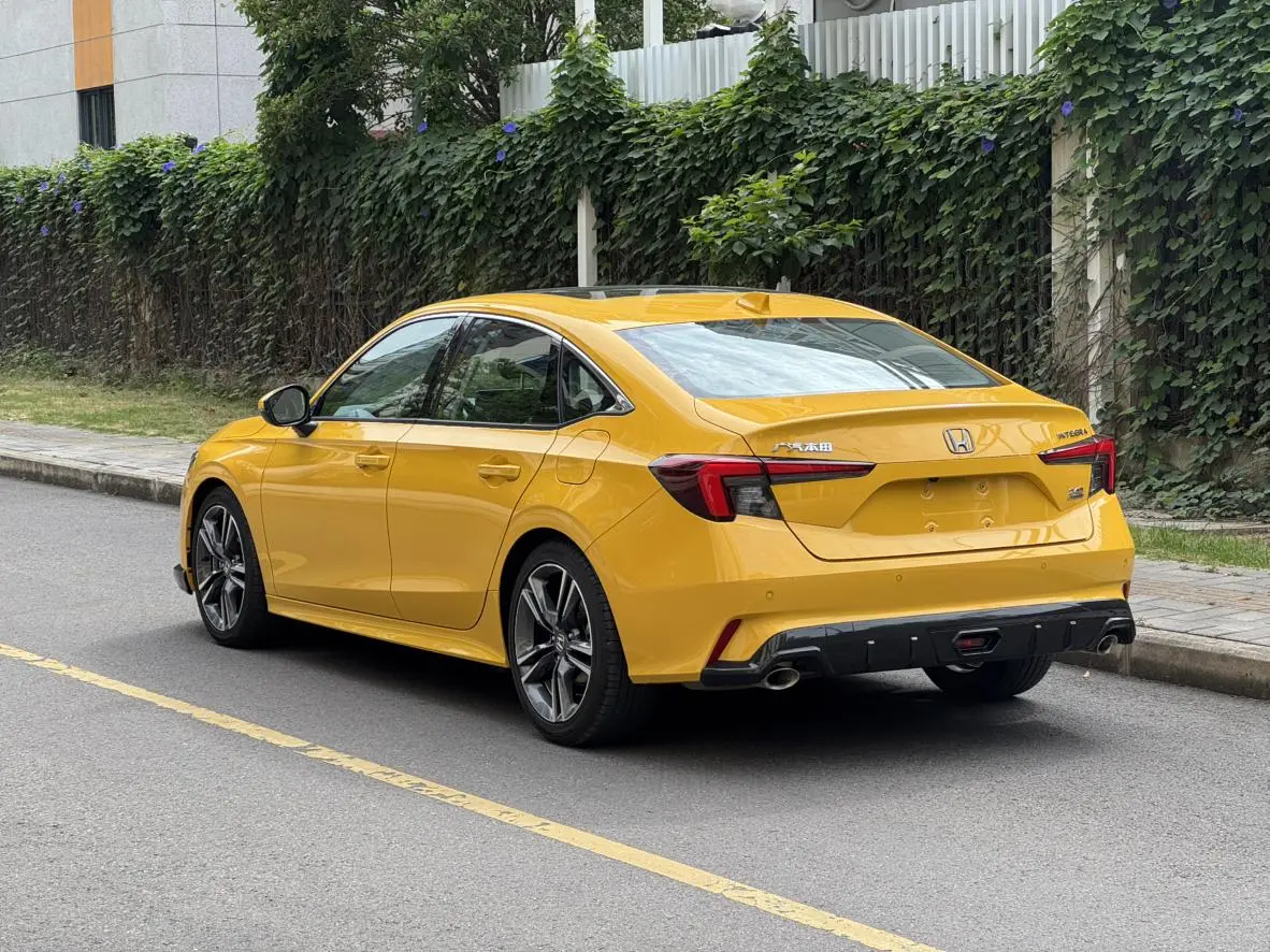 Honda Style 240TURBO CVT Premium Edition