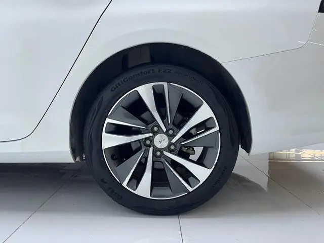 Peugeot Peugeot 408 230THP 10th Anniversary Edition