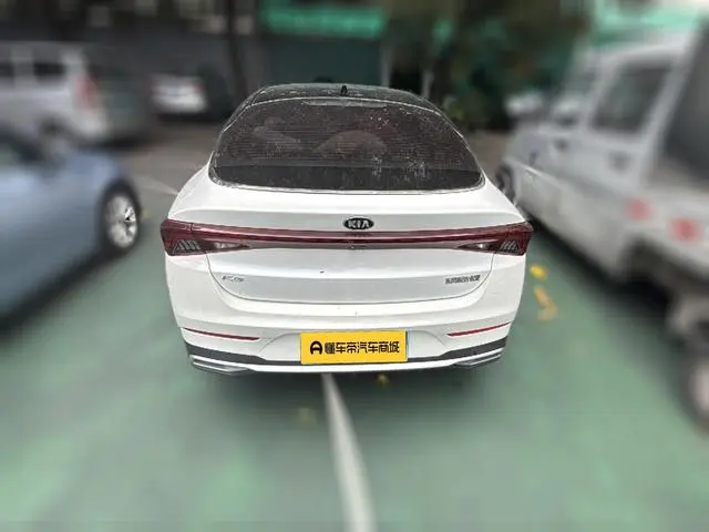 Kia Kia K5 270T CVVD Luxury Technology Edition