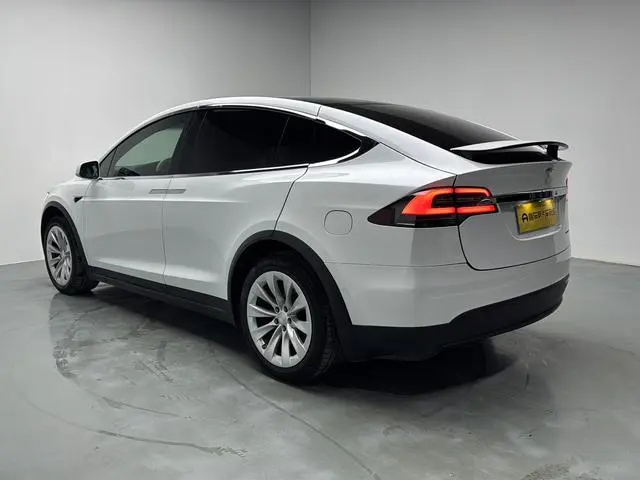 Tesla Model X Long battery life version