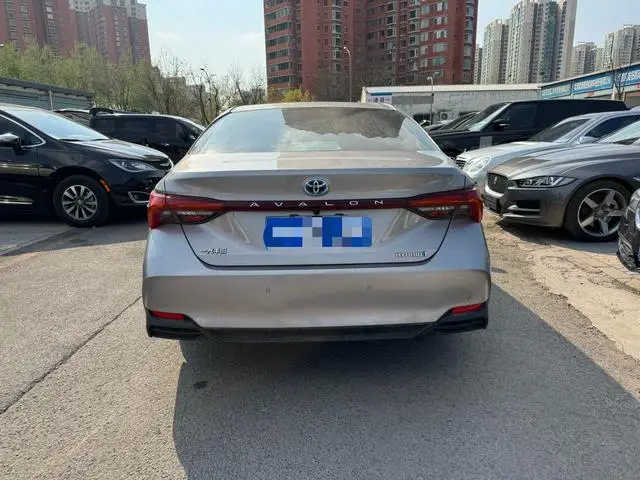 TOYOTA Asian dragon Dual engine 2.5L Deluxe Edition Country VI