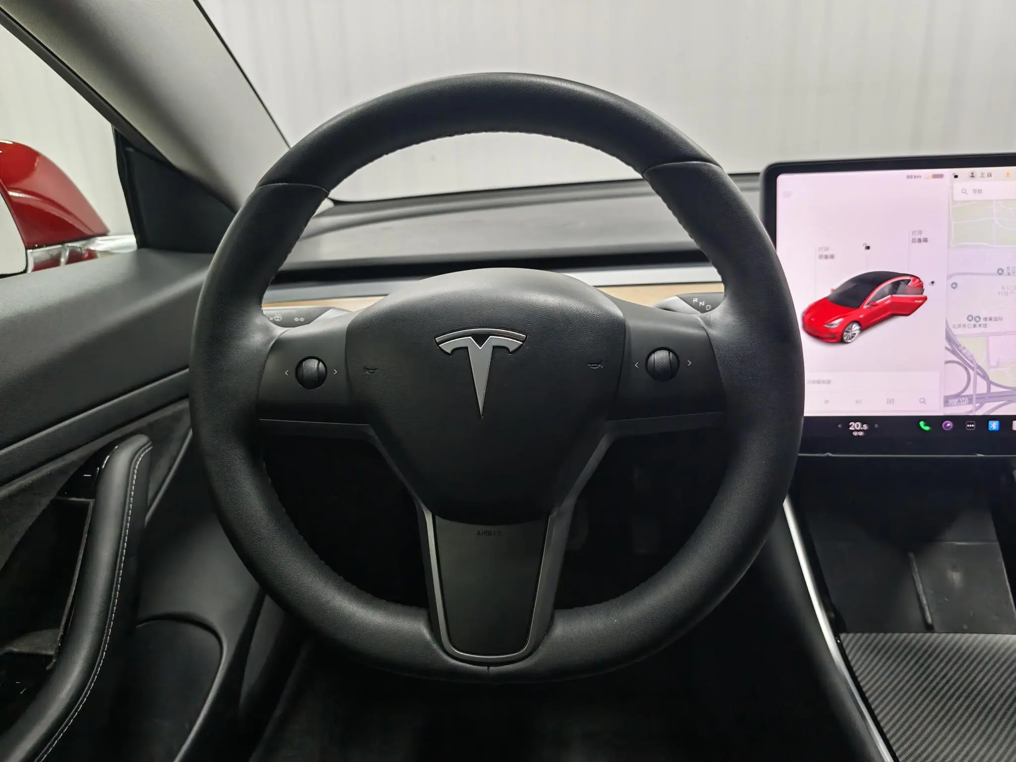 Tesla Model 3 Facelift, long battery life, rear-wheel drive version