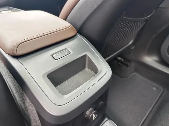 Volvo Volvo XC60 PHEV T8 E-drive Hybrid Zhizun Deluxe Edition Country V
