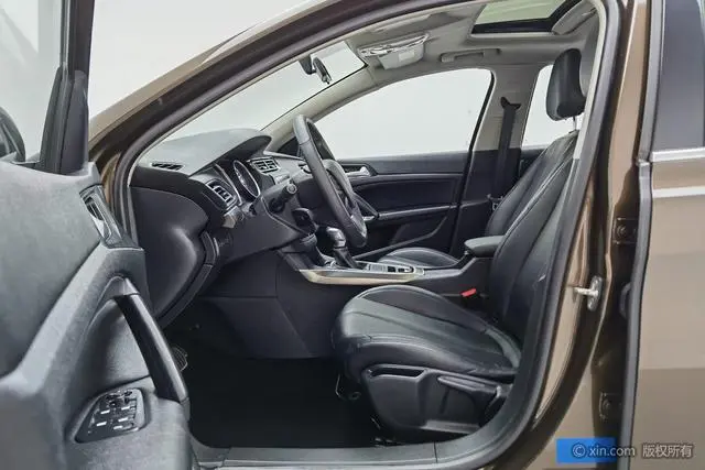 Peugeot Peugeot 408 1.6T Automatic Deluxe Edition