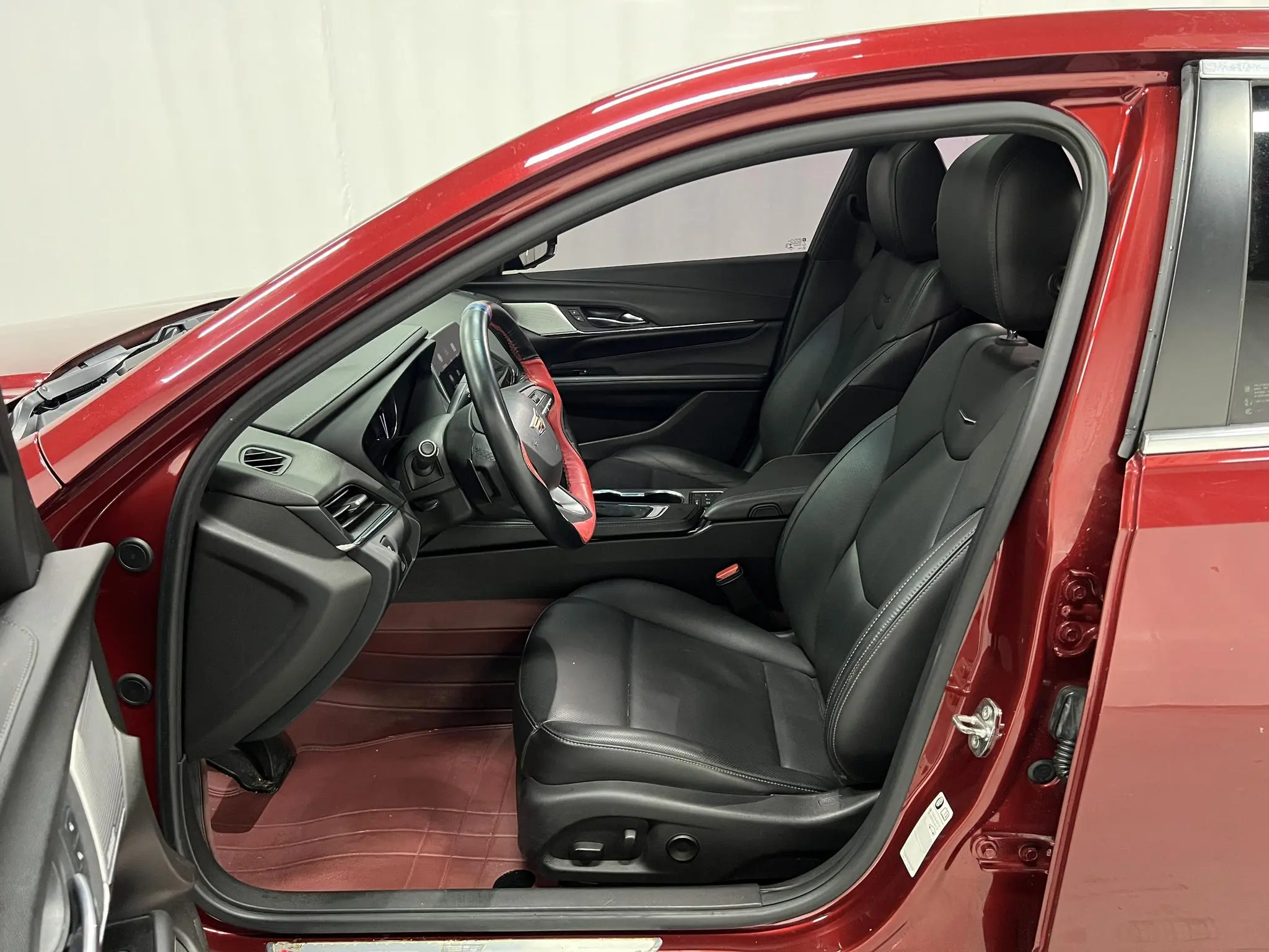 Cadillac Cadillac CT4 28T luxury