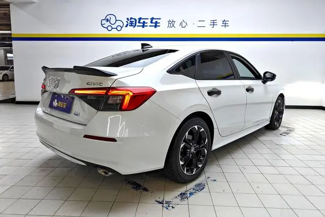 Honda Civic 240TURBO CVT combustion version