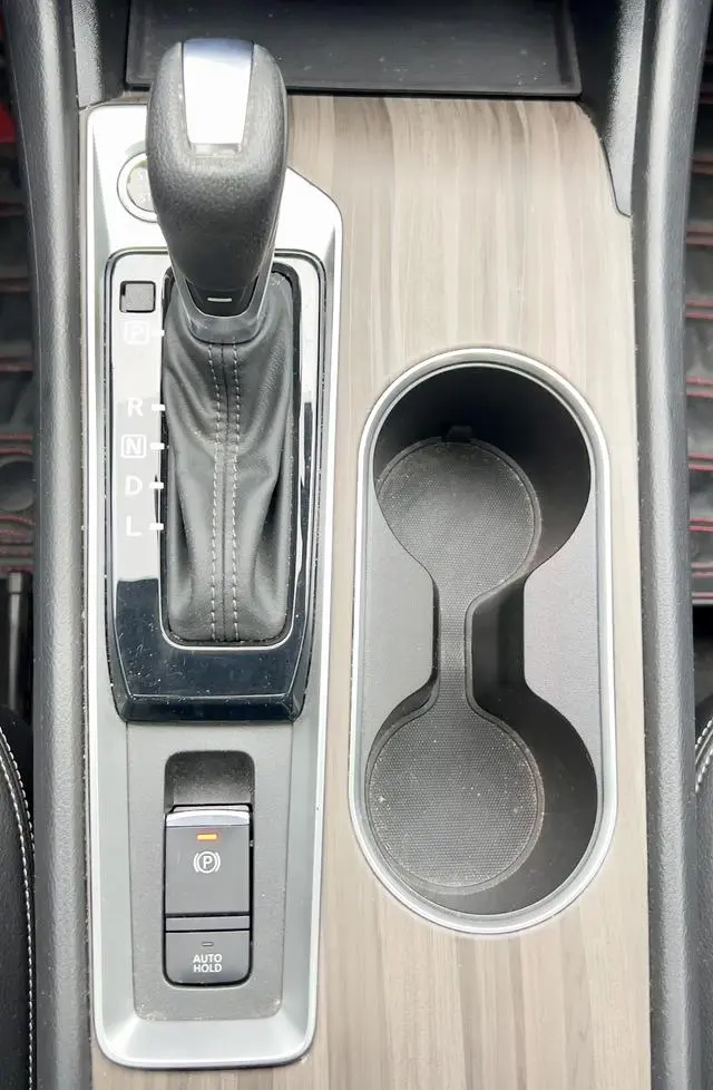 Nissan Teana 2.0 L XL Comfort Edition