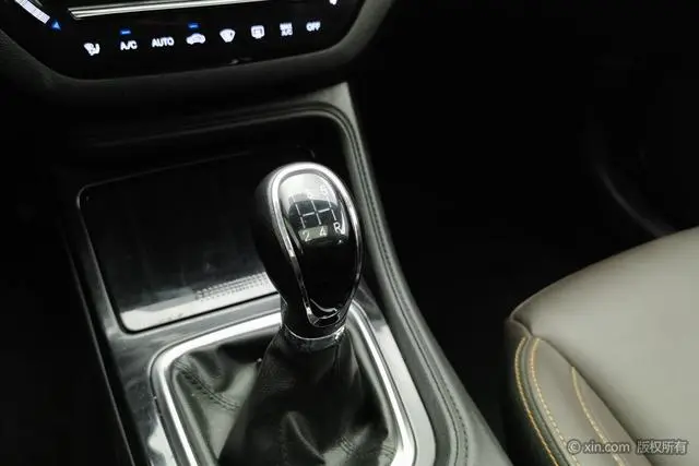 Changan Changan CS35 PLUS 1.6L Manual Changlian version Country V