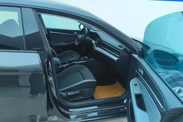 Volkswagen Lingdu Lingdu L 280TSI DSG Dazzling Spicy Version