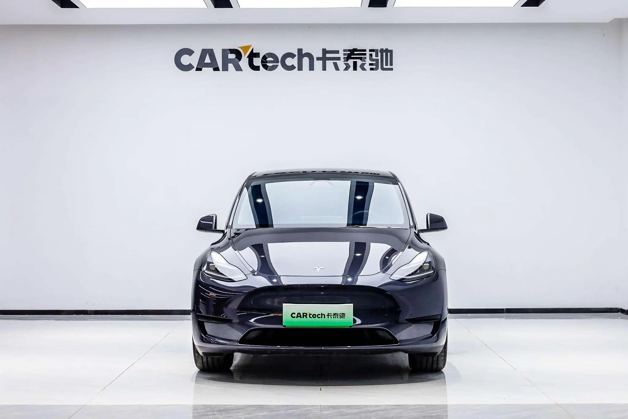 Tesla Model Y Rear-wheel drive version