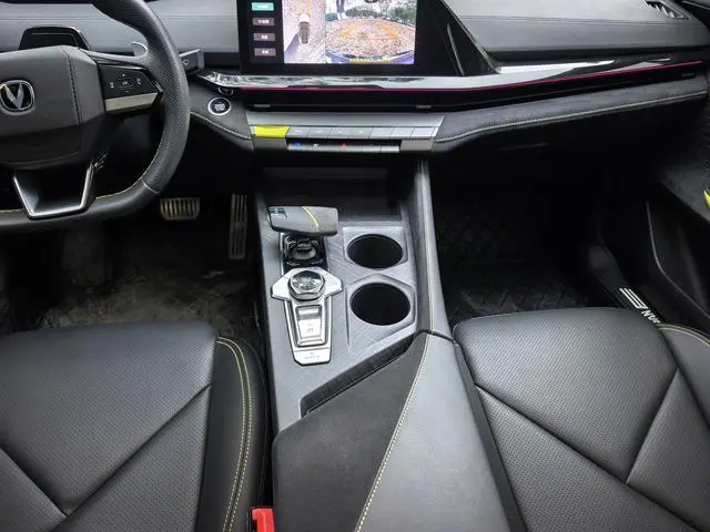 Changan Changan UNI-V 1.5T Sports version