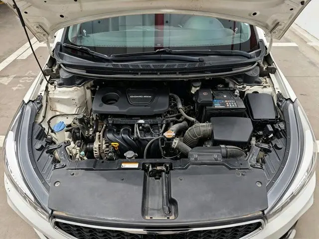 Kia Kia K3 1.6L manual GL