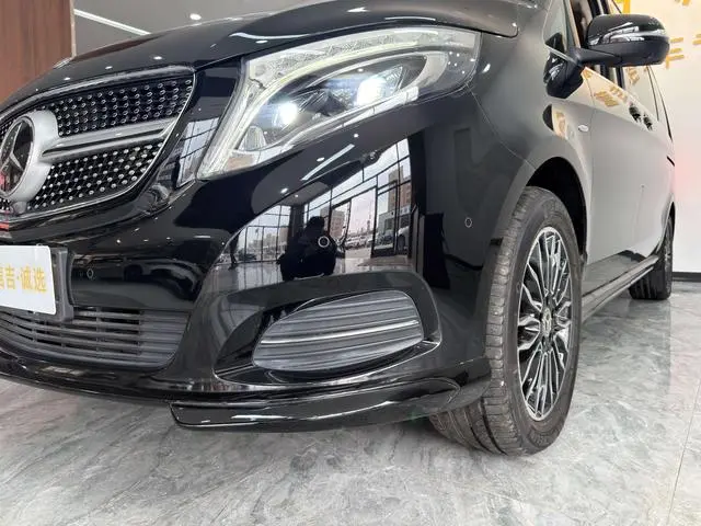 Mercedes-Benz Mercedes-Benz V-class V 260 Premium Edition Country VI