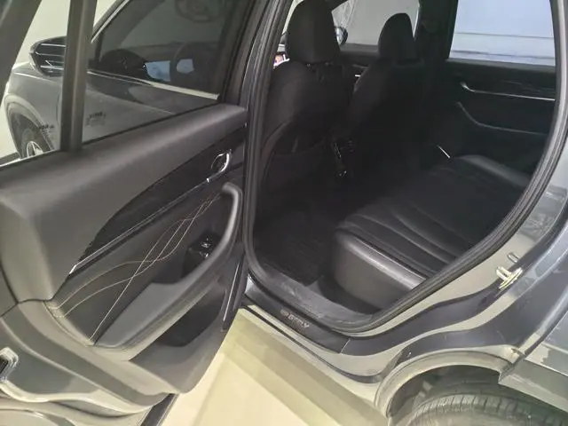 Geely Xingyue L 2.0TD DCT EVO two-wheel drive long wind version
