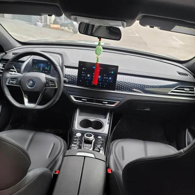 BYD Qin PLUS EV 510KM travel version