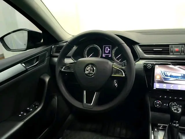 Skoda Speed pie ZI280 DSG Comfort Edition Country V