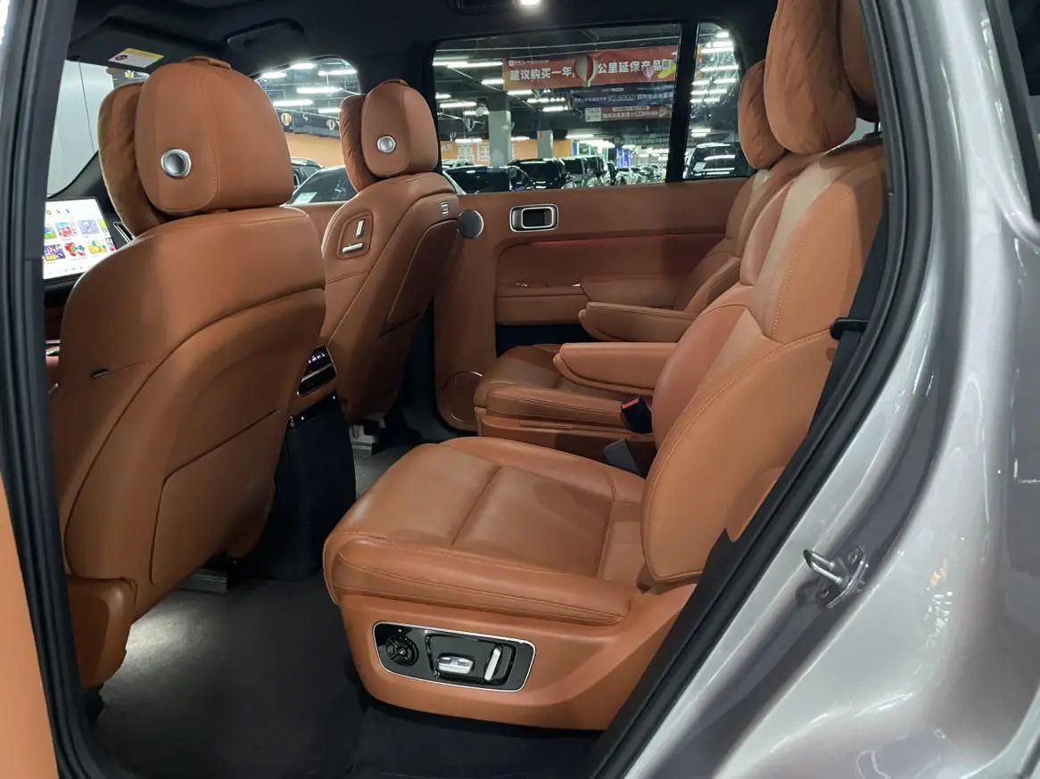 Li Auto Ideal L9 Max version