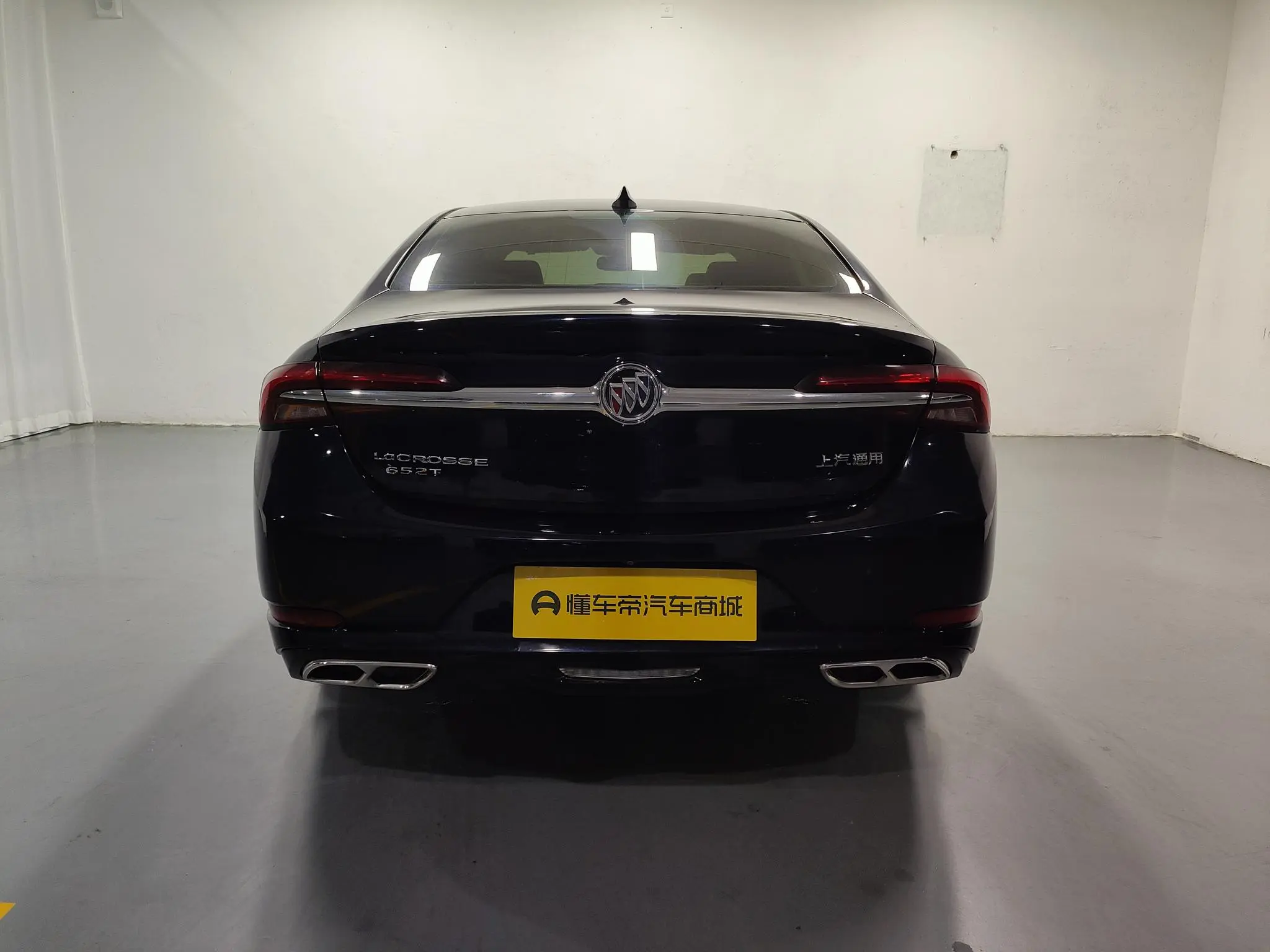 Buick Lacrosse 652T luxury