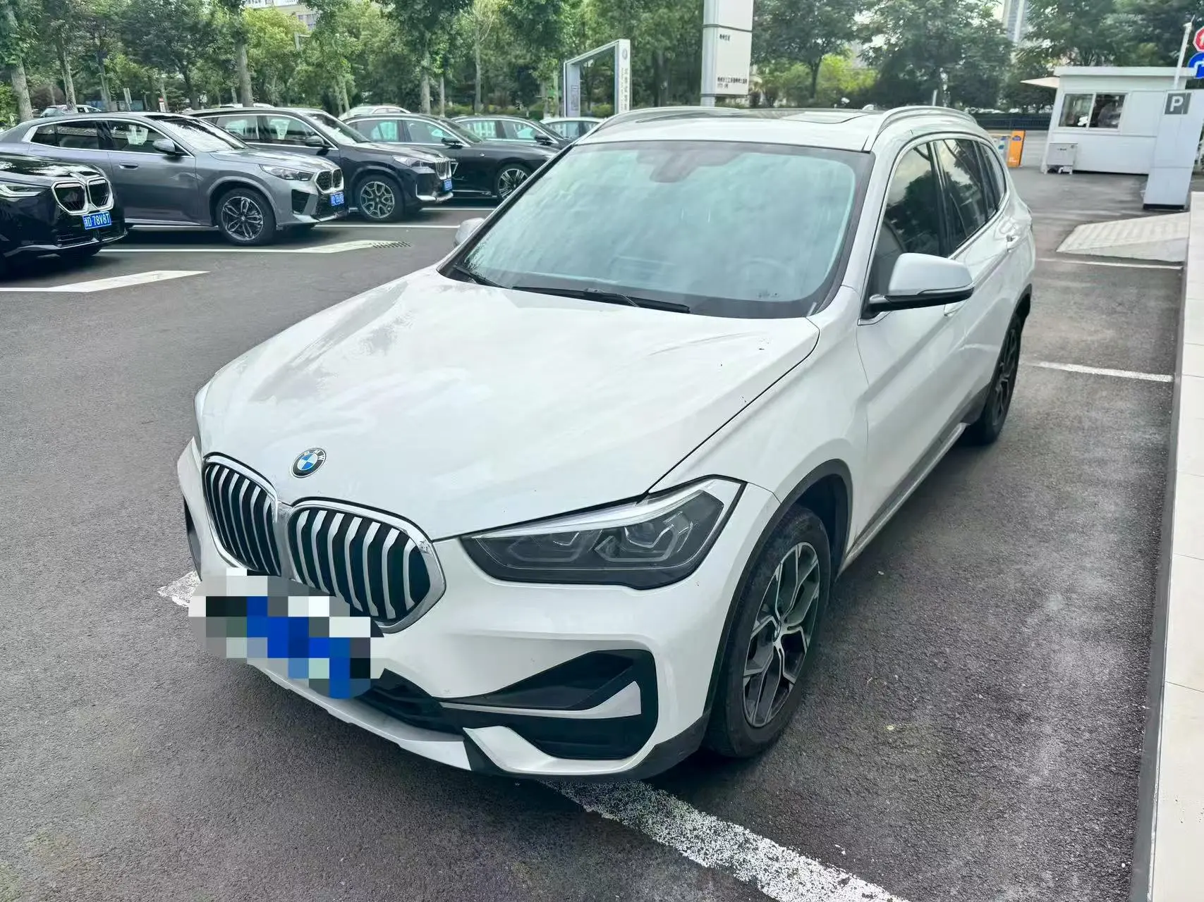 BMW BMW X1 sDrive20Li Exclusive type