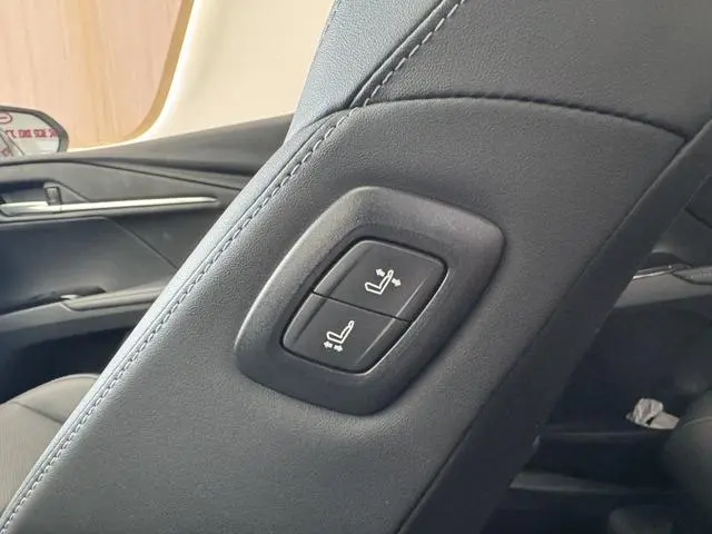 TOYOTA Camry Dual Engine 2.0 HGVP Deluxe Edition